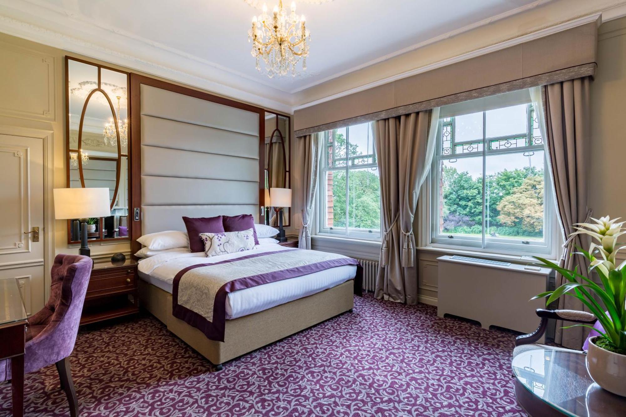 Woodlands Park Hotel Cobham  Dış mekan fotoğraf
